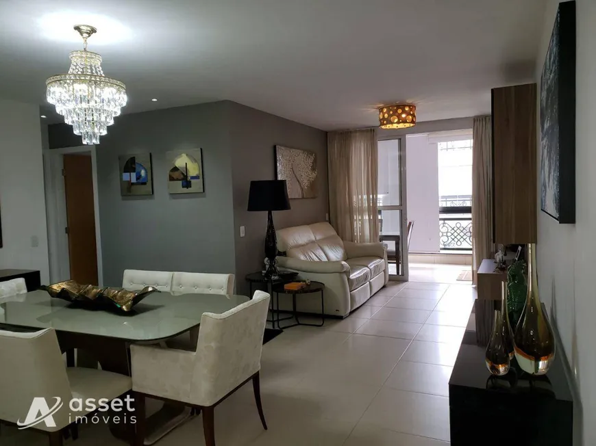 Foto 1 de Apartamento com 4 Quartos à venda, 139m² em Camboinhas, Niterói