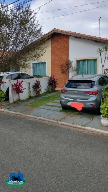 Foto 1 de Casa de Condomínio com 4 Quartos à venda, 150m² em Jardim Adriana, Guarulhos