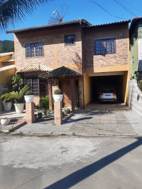 Foto 1 de Casa de Condomínio com 3 Quartos à venda, 250m² em Campo Grande, Rio de Janeiro