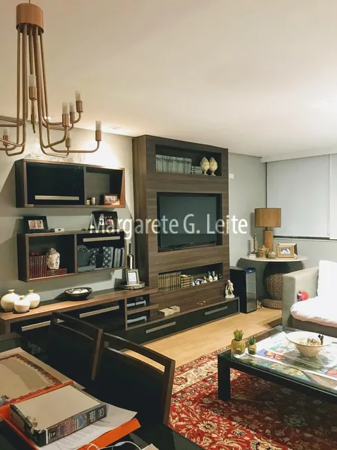 Foto 1 de Apartamento com 3 Quartos à venda, 153m² em Pompeia, Santos