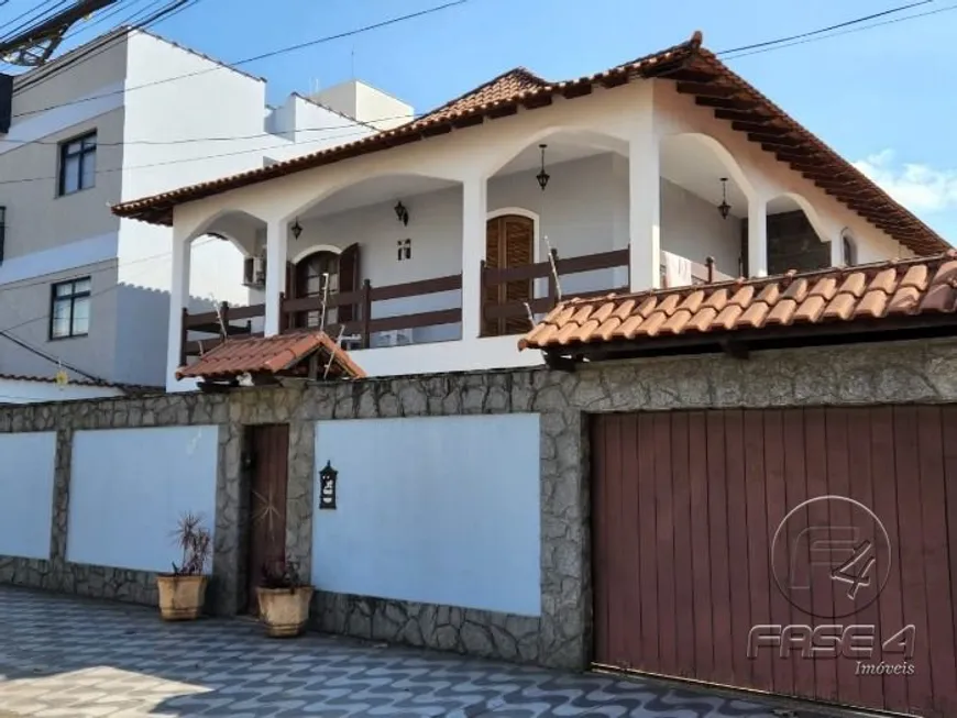 Foto 1 de Casa com 5 Quartos à venda, 329m² em Vila Julieta, Resende