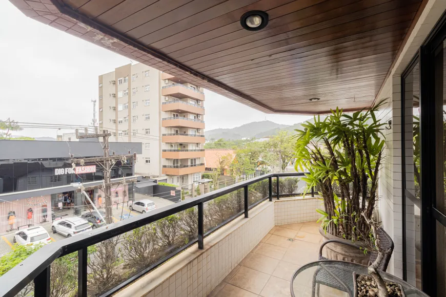 Foto 1 de Apartamento com 3 Quartos à venda, 189m² em América, Joinville