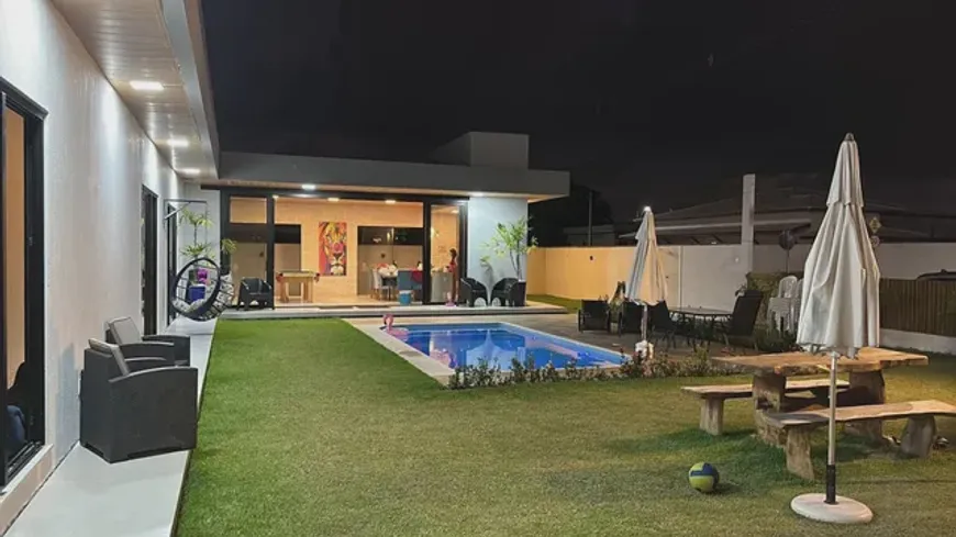 Foto 1 de Casa de Condomínio com 3 Quartos à venda, 200m² em Barra do Jacuípe, Camaçari