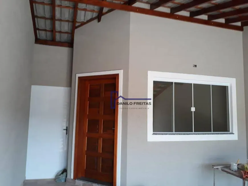 Foto 1 de Casa com 2 Quartos à venda, 106m² em Jardim Brogotá, Atibaia