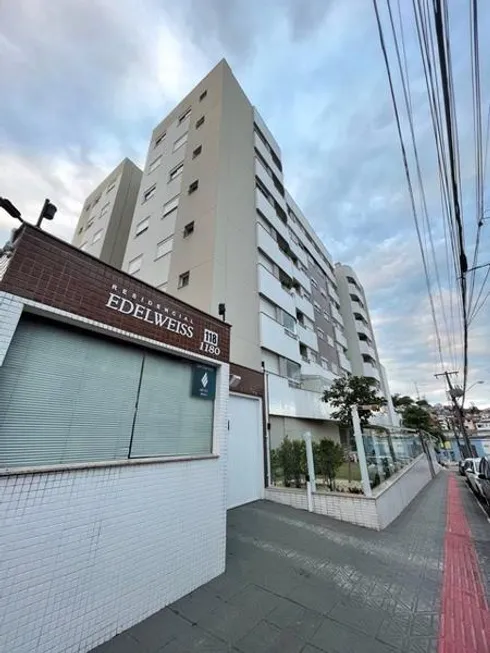 Foto 1 de Apartamento com 3 Quartos para alugar, 88m² em Capoeiras, Florianópolis