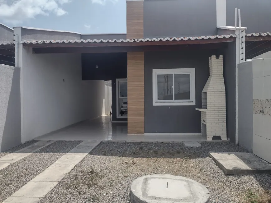 Foto 1 de Casa com 2 Quartos para alugar, 198m² em Pavuna, Pacatuba