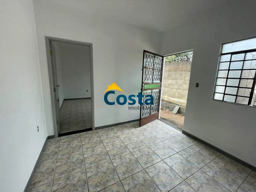 Foto 1 de Casa com 2 Quartos à venda, 120m² em Bom Retiro, Betim