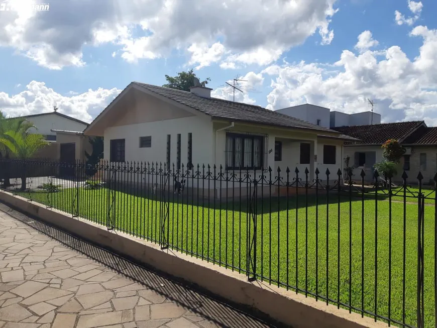 Foto 1 de Casa com 3 Quartos à venda, 180m² em Uniao, Estância Velha