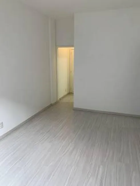 Foto 1 de Apartamento com 1 Quarto à venda, 50m² em Copacabana, Rio de Janeiro