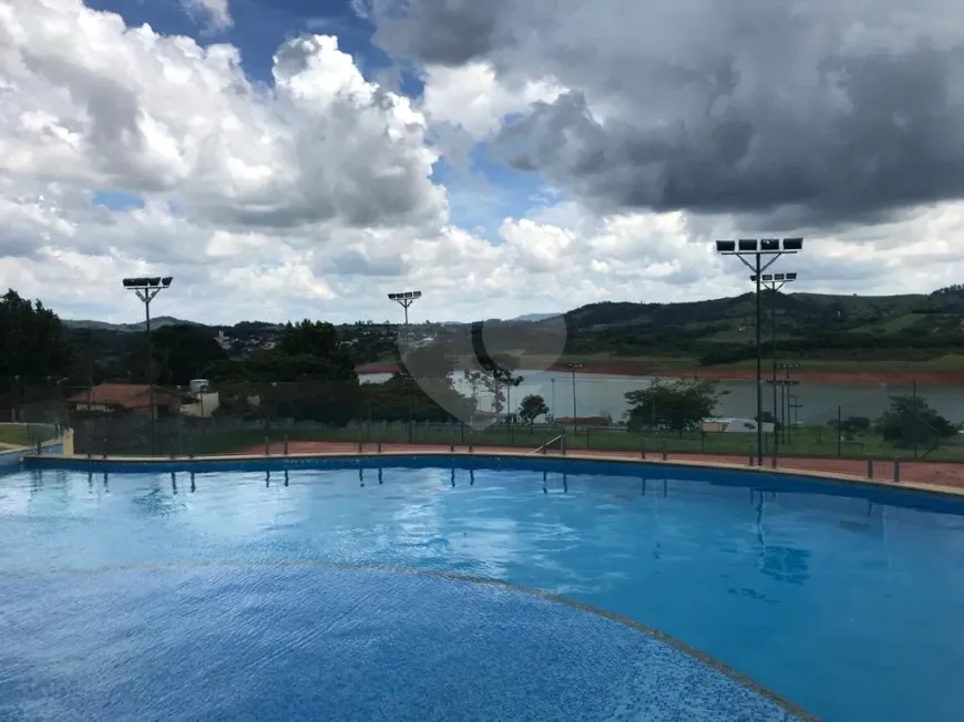 Foto 1 de Lote/Terreno à venda, 1640m² em Centro, Piracaia