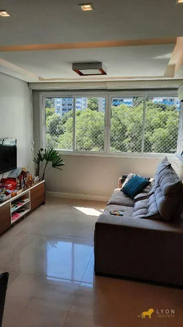 Foto 1 de Apartamento com 2 Quartos à venda, 62m² em Teresópolis, Porto Alegre