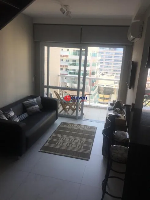 Foto 1 de Apartamento com 1 Quarto à venda, 60m² em Gonzaga, Santos