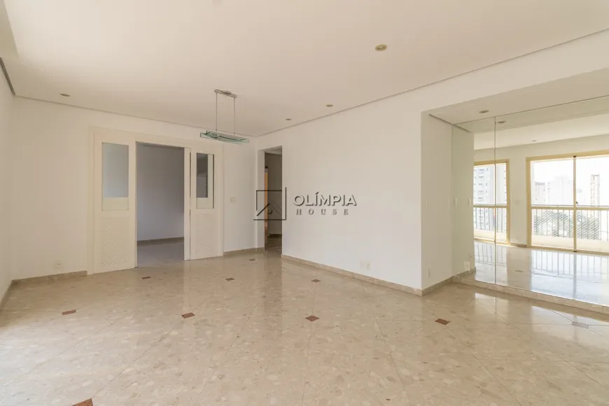 Foto 1 de Apartamento com 3 Quartos para alugar, 123m² em Chácara Klabin, São Paulo