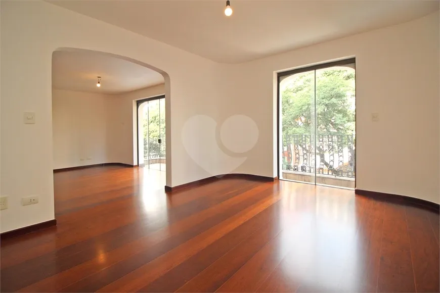 Foto 1 de Apartamento com 4 Quartos à venda, 229m² em Moema, São Paulo