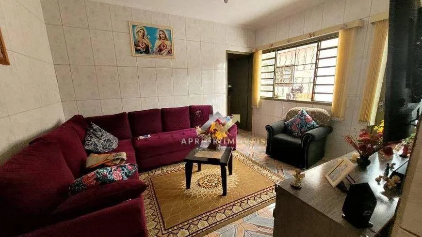 Foto 1 de Casa com 3 Quartos à venda, 440m² em Pinheirinho, Santo André