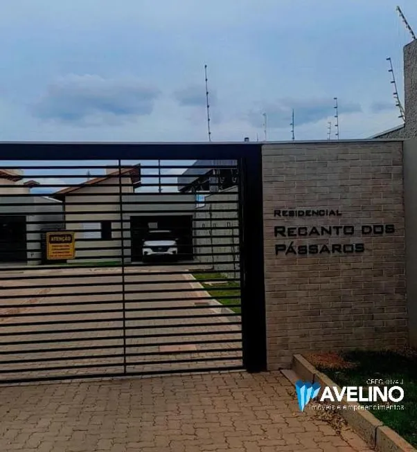 Foto 1 de Casa de Condomínio com 3 Quartos à venda, 90m² em Recanto dos Pássaros, Campo Grande