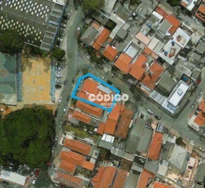 Foto 1 de Lote/Terreno à venda, 403m² em Gopouva, Guarulhos