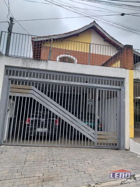 Foto 1 de Sobrado com 3 Quartos à venda, 160m² em Vila Esperança, São Paulo