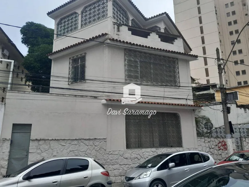 Foto 1 de Casa com 16 Quartos à venda, 550m² em São Domingos, Niterói