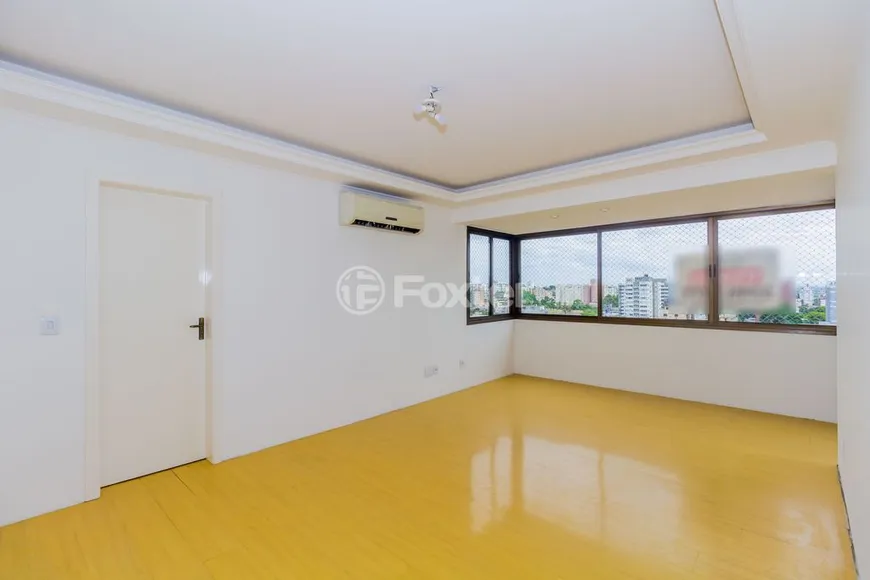 Foto 1 de Apartamento com 3 Quartos à venda, 92m² em Vila Ipiranga, Porto Alegre