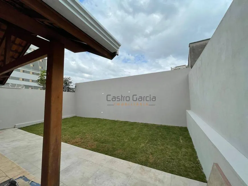 Foto 1 de Casa com 2 Quartos à venda, 125m² em Jardim São Domingos, Americana