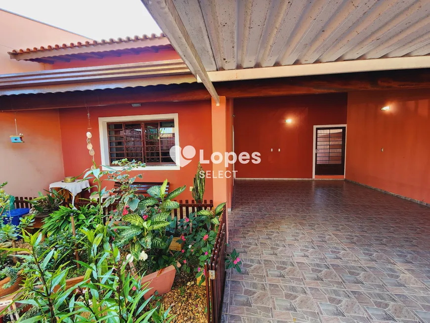 Foto 1 de Casa com 2 Quartos à venda, 189m² em Parque das Videiras, Louveira