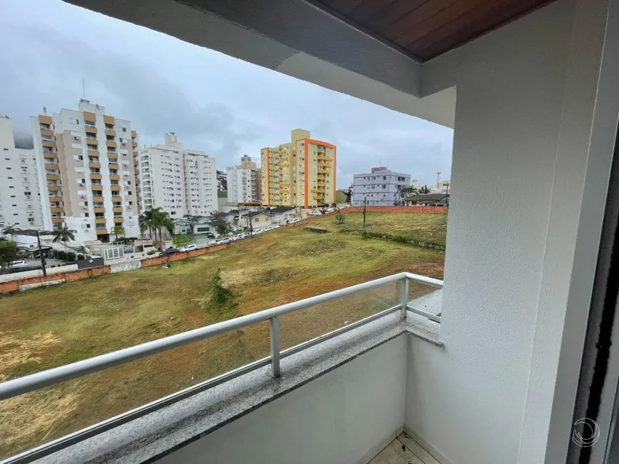 Foto 1 de Apartamento com 2 Quartos à venda, 77m² em Trindade, Florianópolis