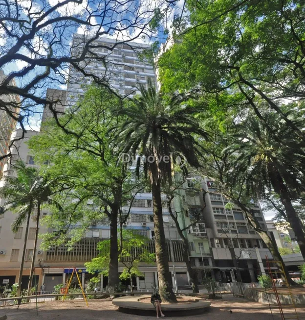 Foto 1 de Apartamento com 3 Quartos à venda, 95m² em Centro Histórico, Porto Alegre