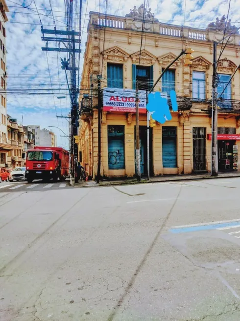 Foto 1 de Prédio Comercial para alugar, 400m² em Independência, Porto Alegre