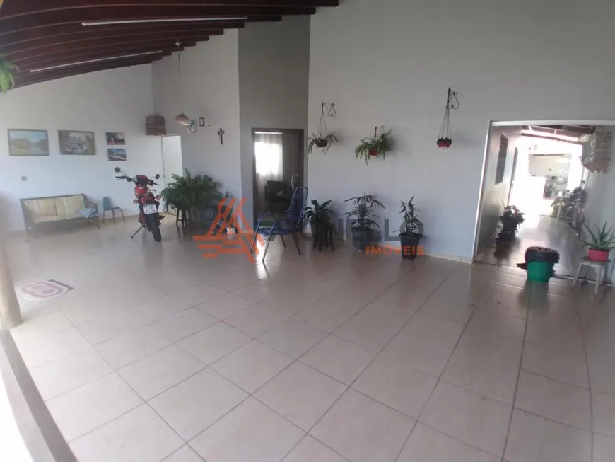 Foto 1 de Casa com 3 Quartos à venda, 170m² em Vila São Sebastião, Franca