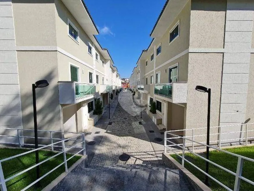 Foto 1 de Casa de Condomínio com 3 Quartos à venda, 156m² em Taquara, Rio de Janeiro