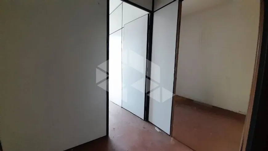 Foto 1 de Sala Comercial para alugar, 33m² em Tristeza, Porto Alegre