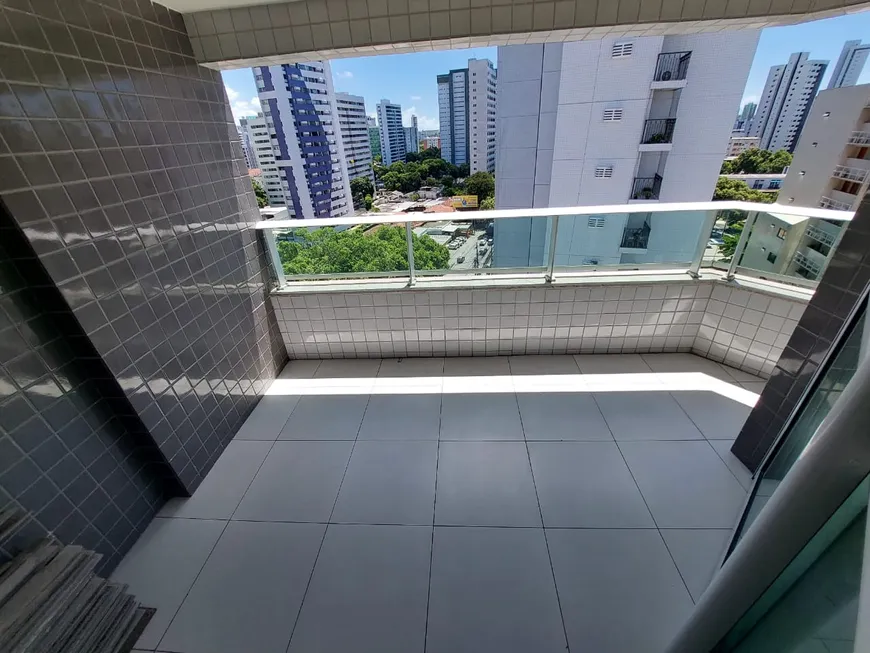 Foto 1 de Apartamento com 4 Quartos à venda, 144m² em Espinheiro, Recife