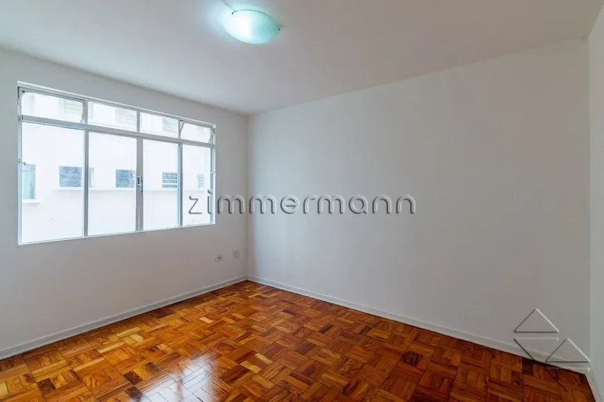 Foto 1 de Apartamento com 1 Quarto à venda, 33m² em Aclimação, São Paulo