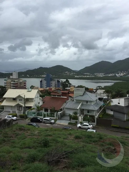 Foto 1 de Lote/Terreno à venda, 1533m² em Joao Paulo, Florianópolis