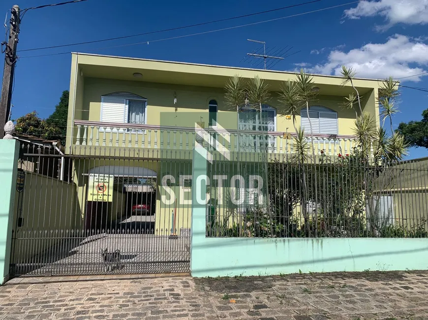 Foto 1 de Casa com 4 Quartos à venda, 420m² em Rebouças, Curitiba