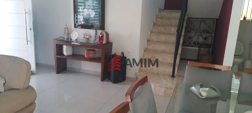 Foto 1 de Casa com 3 Quartos à venda, 240m² em Maravista, Niterói