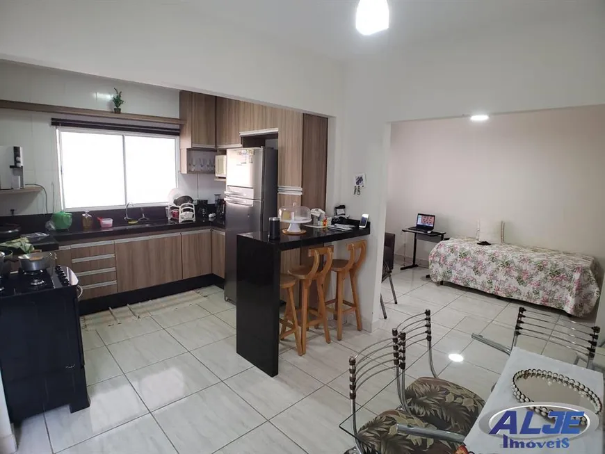 Foto 1 de Casa de Condomínio com 2 Quartos à venda, 50m² em Jardim Santa Antonieta, Marília