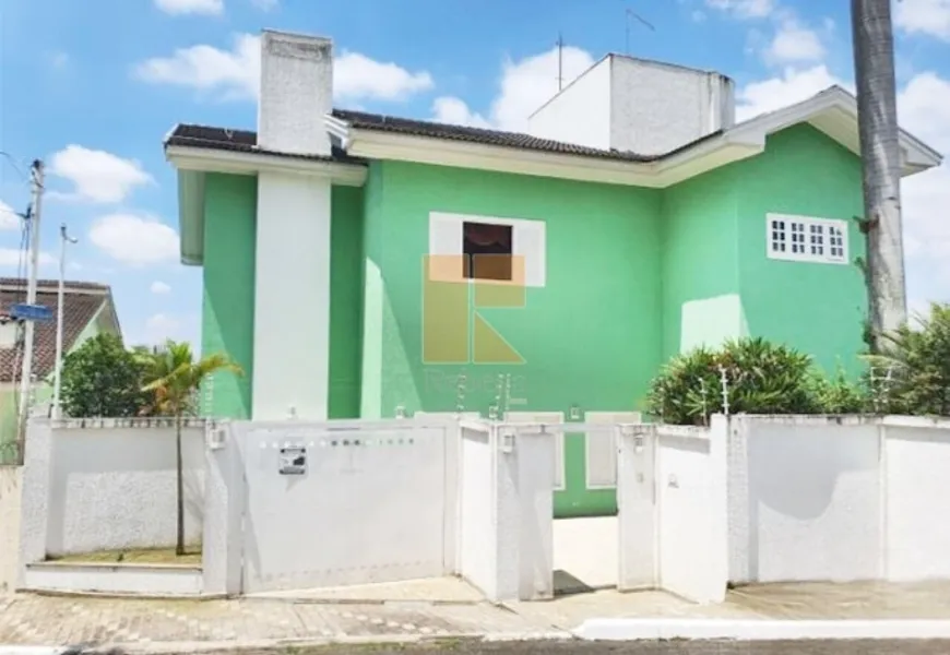 Foto 1 de Casa com 8 Quartos à venda, 1100m² em Tremembé, São Paulo