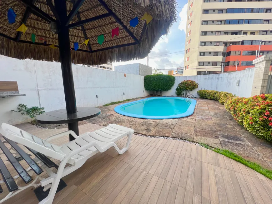 Foto 1 de Apartamento com 3 Quartos à venda, 94m² em Capim Macio, Natal