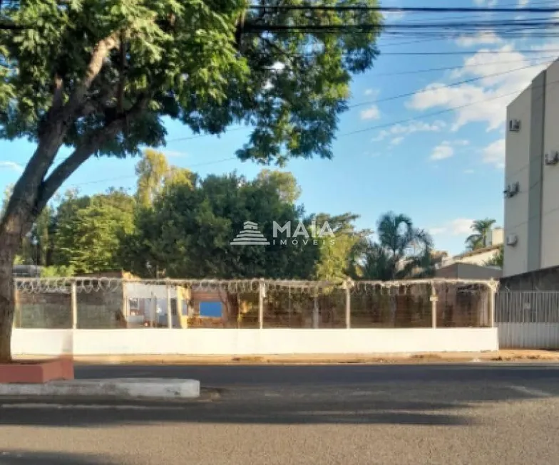 Foto 1 de Lote/Terreno para alugar, 2740m² em Mercês, Uberaba