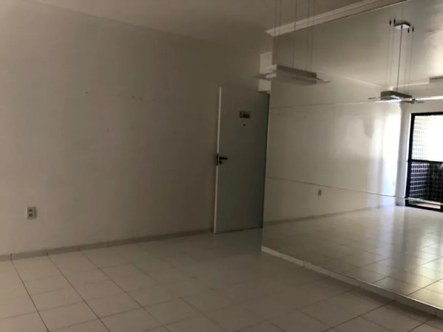 Foto 1 de Apartamento com 3 Quartos à venda, 67m² em Gruta de Lourdes, Maceió