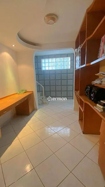 Foto 1 de Casa com 3 Quartos à venda, 420m² em Capim Macio, Natal