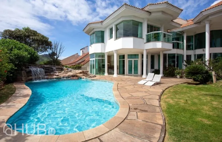 Foto 1 de Casa de Condomínio com 8 Quartos à venda, 1400m² em Ilha do Boi, Vitória