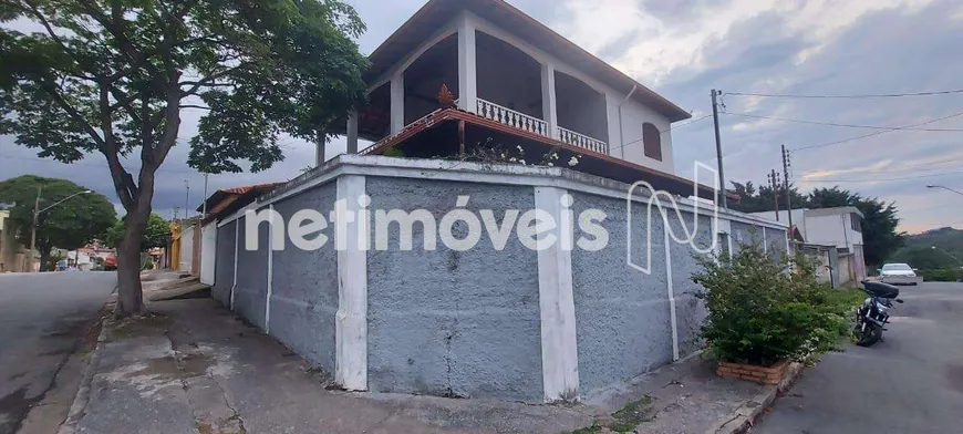 Foto 1 de Casa com 5 Quartos à venda, 350m² em Nacoes Unidas, Sabará