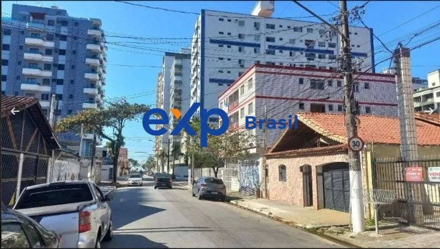 Foto 1 de Apartamento com 1 Quarto à venda, 210m² em Cidade Ocian, Praia Grande