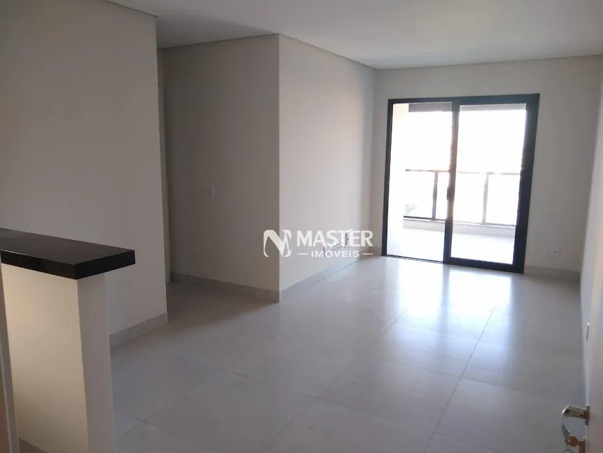 Foto 1 de Apartamento com 3 Quartos à venda, 84m² em Barbosa, Marília