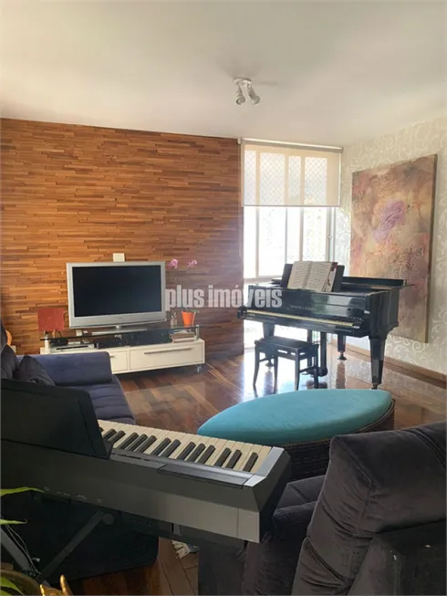 Foto 1 de Apartamento com 3 Quartos à venda, 162m² em Jardim América, São Paulo