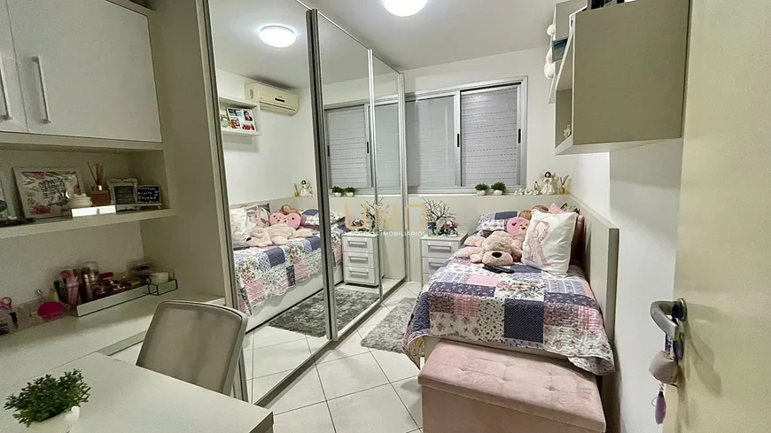 Foto 1 de Apartamento com 3 Quartos à venda, 84m² em Trindade, Florianópolis