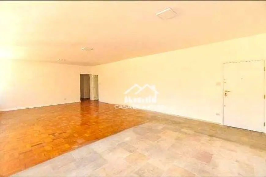 Foto 1 de Apartamento com 3 Quartos à venda, 198m² em Jardins, São Paulo